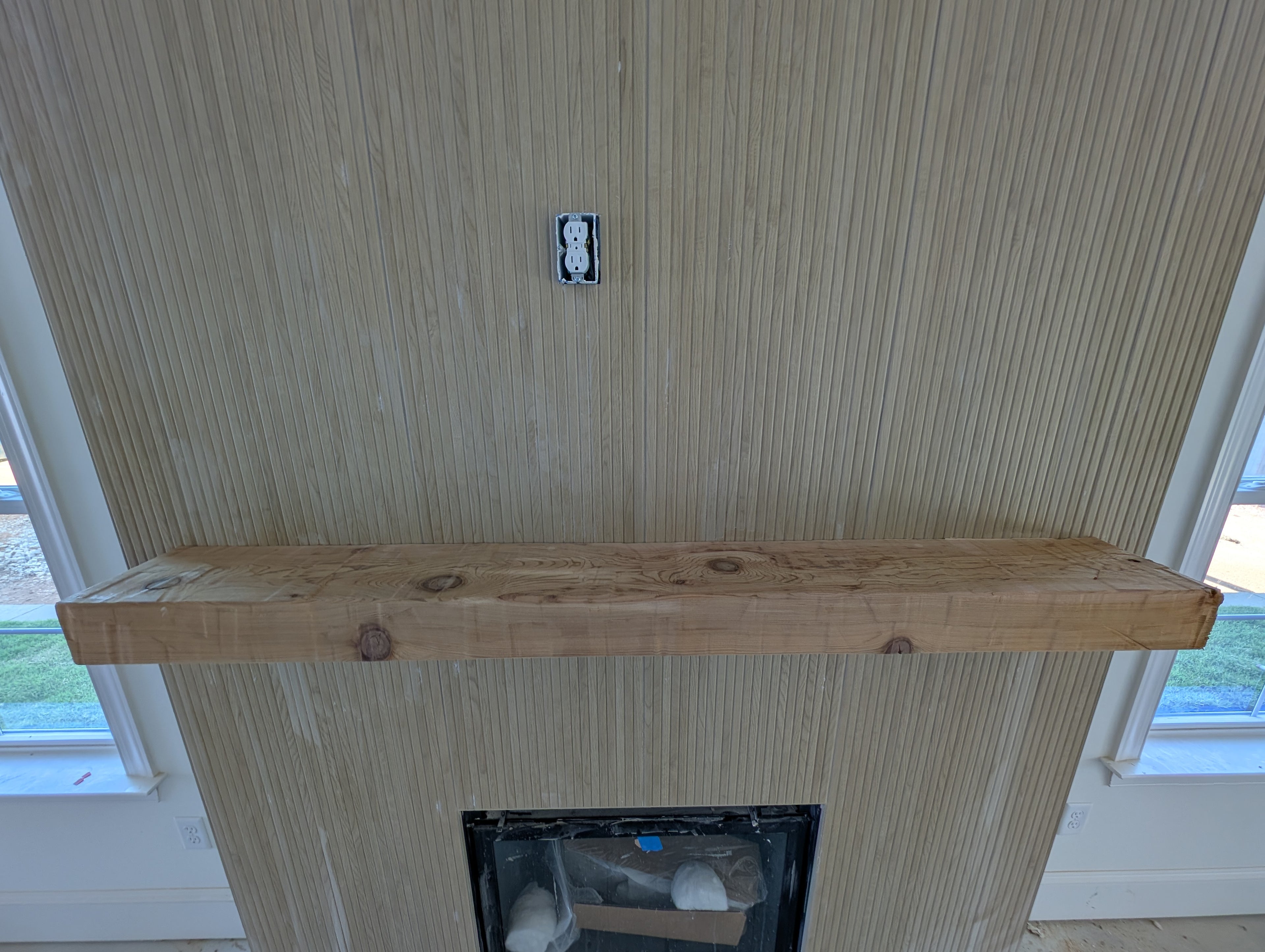 Rough-Cut-Cedar-Mantel